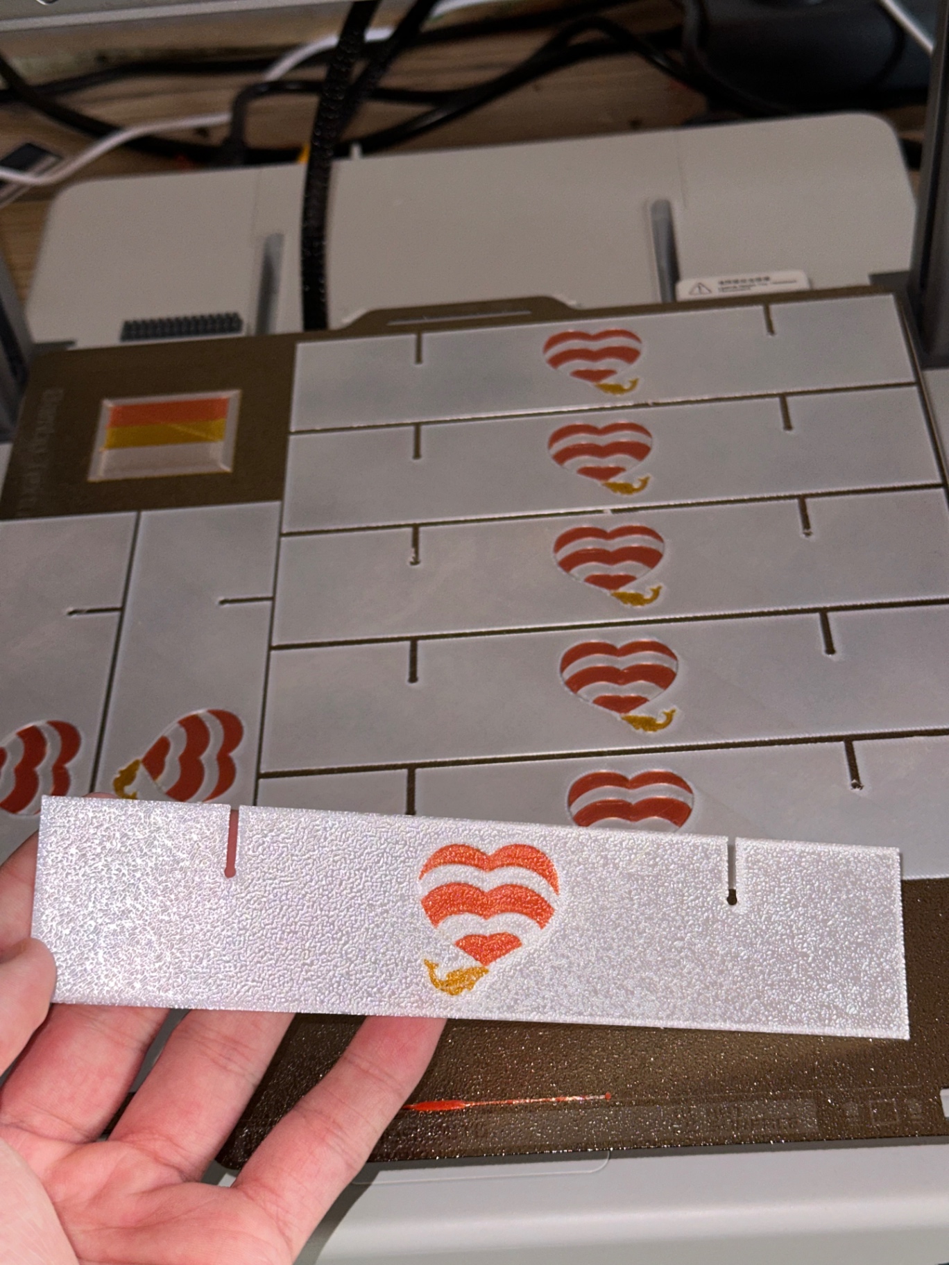 3D-gedruckter, umhängbarer Glashalter für das Backfischfest Worms